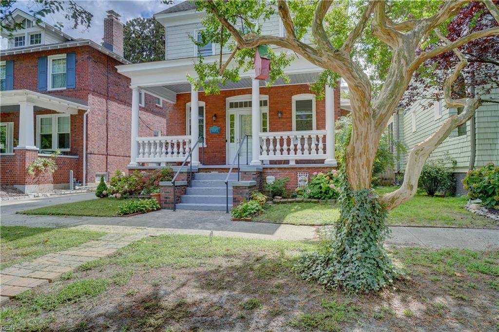 1318 Stockley Gardens