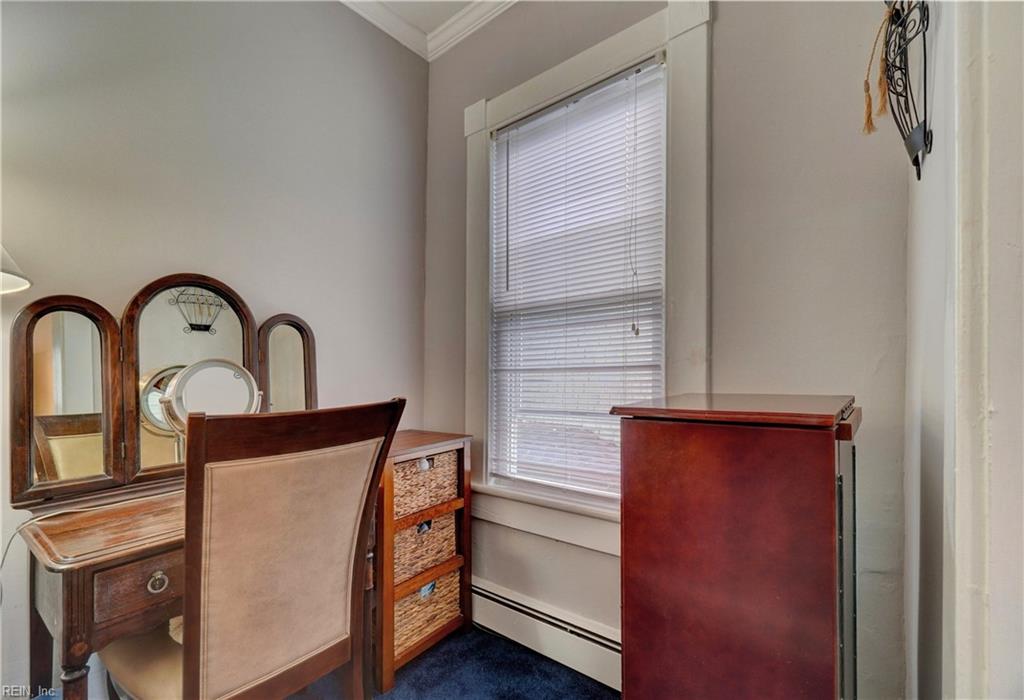 1318 Stockley Gardens