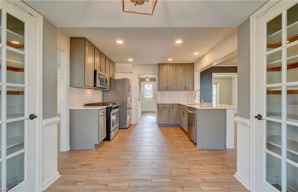 2509 Quail Hollow PL