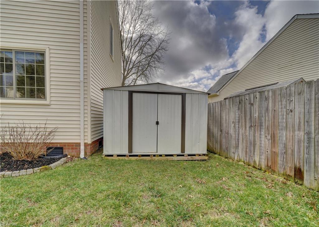 2509 Quail Hollow PL