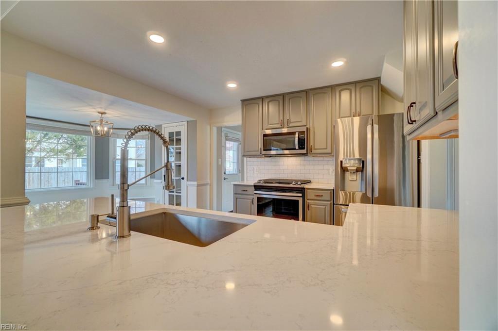 2509 Quail Hollow PL