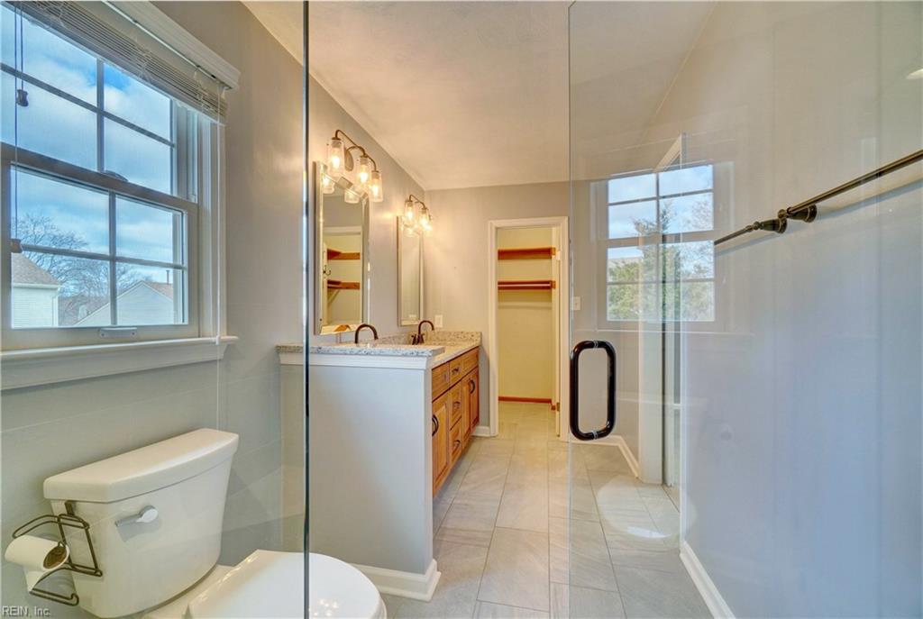 2509 Quail Hollow PL