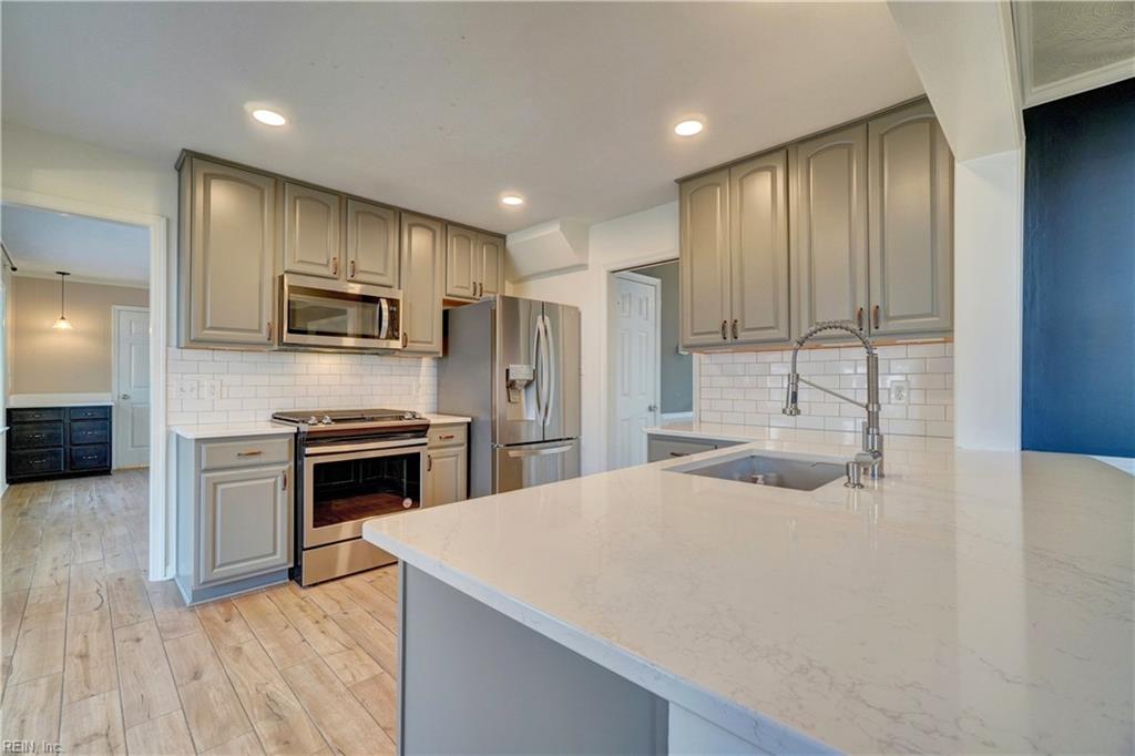 2509 Quail Hollow PL