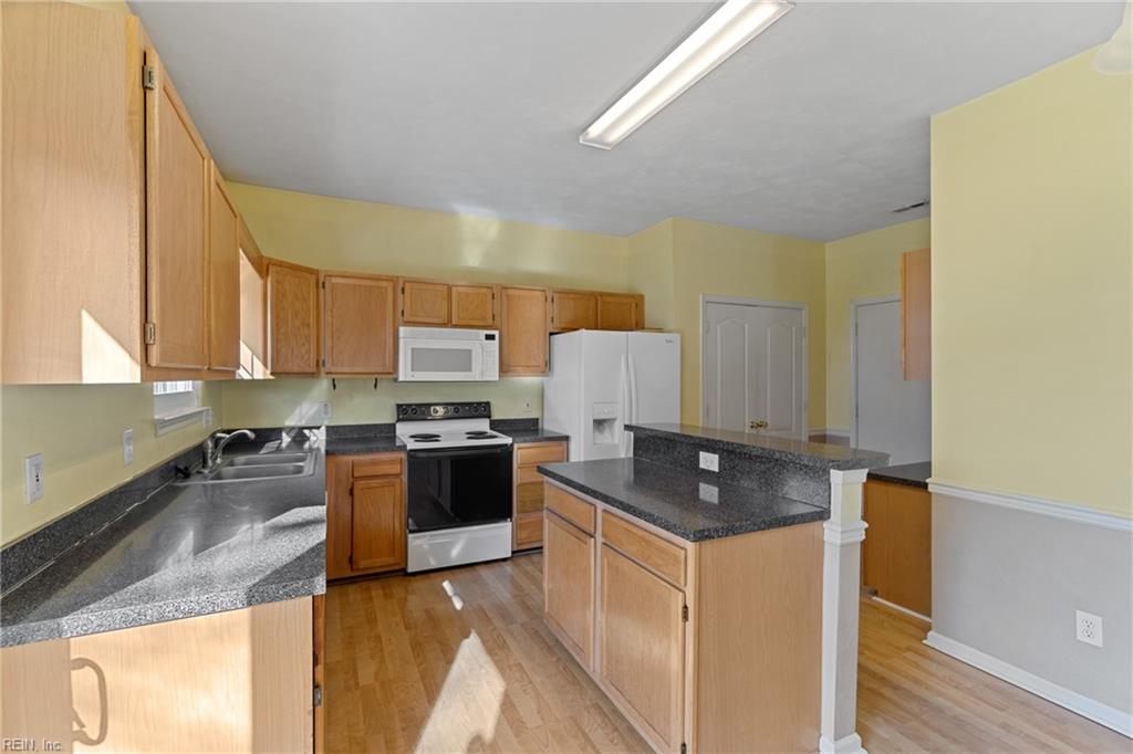 3644 Crofts Pride DR