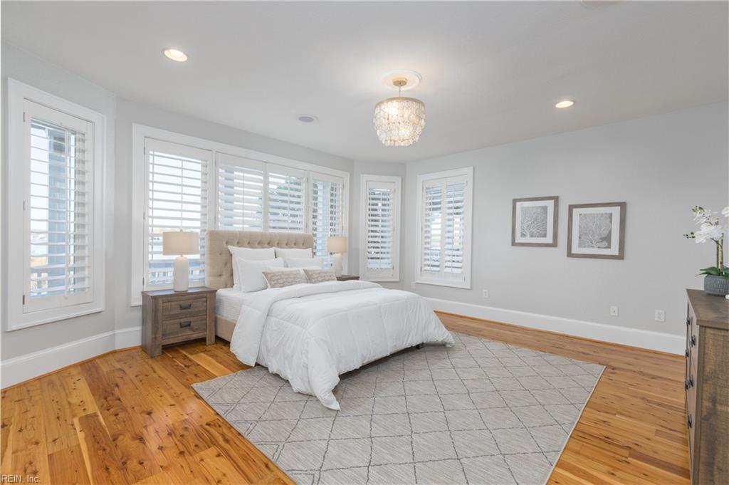 1048 N Lexan CRES