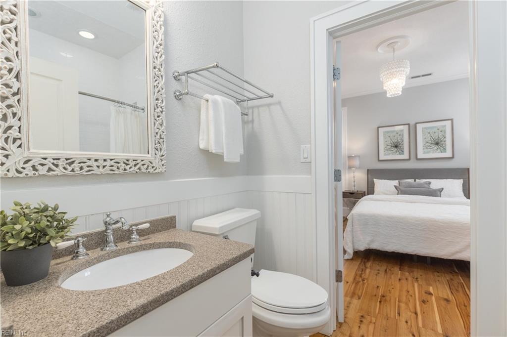 1048 N Lexan CRES