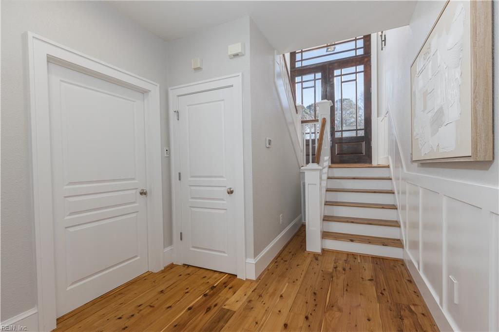 1048 N Lexan CRES