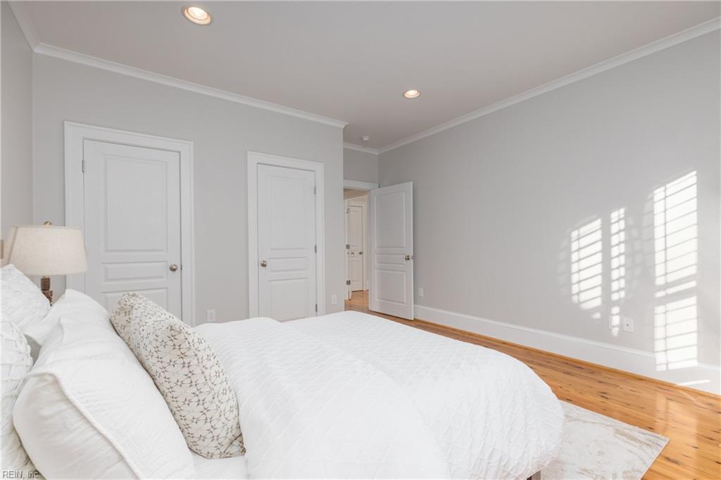 1048 N Lexan CRES