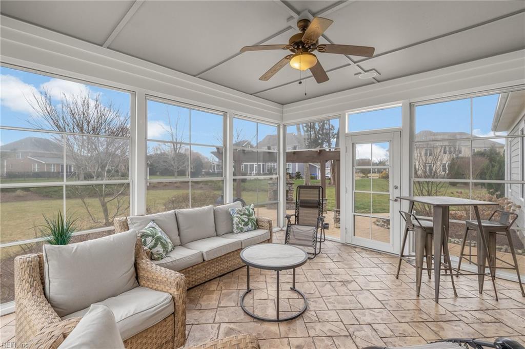 3221 Shelter Cove CT