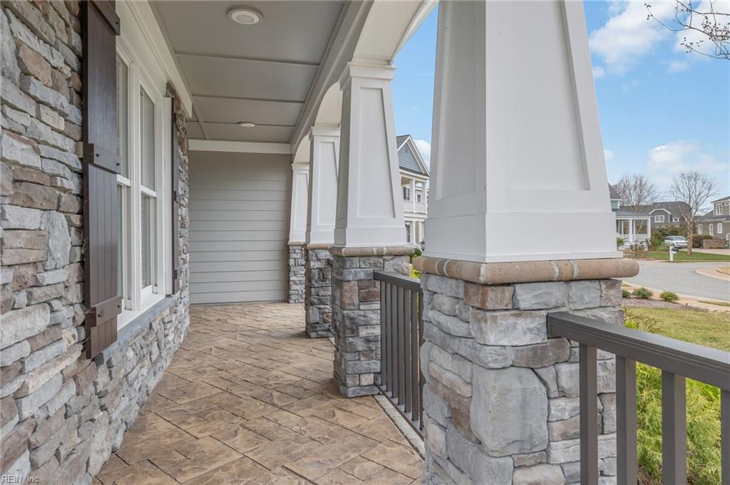 3221 Shelter Cove CT