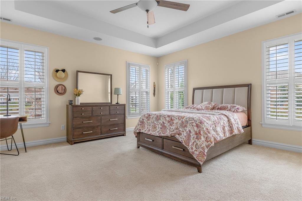 3221 Shelter Cove CT