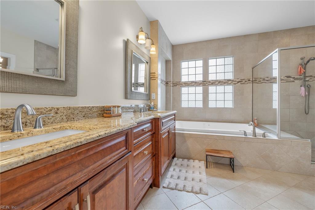 3221 Shelter Cove CT