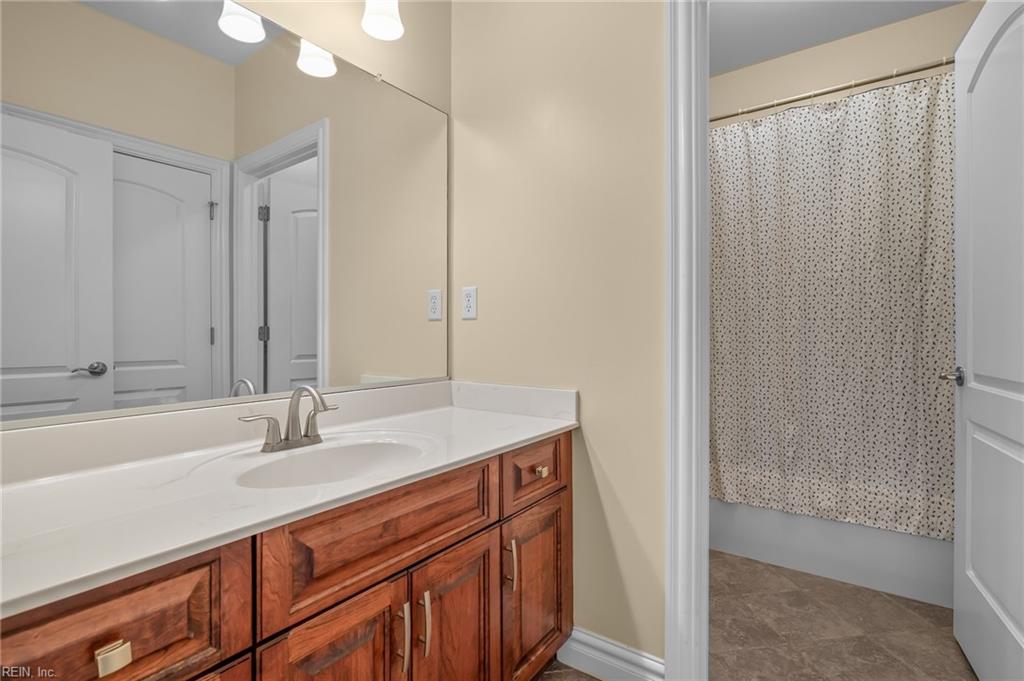 3221 Shelter Cove CT