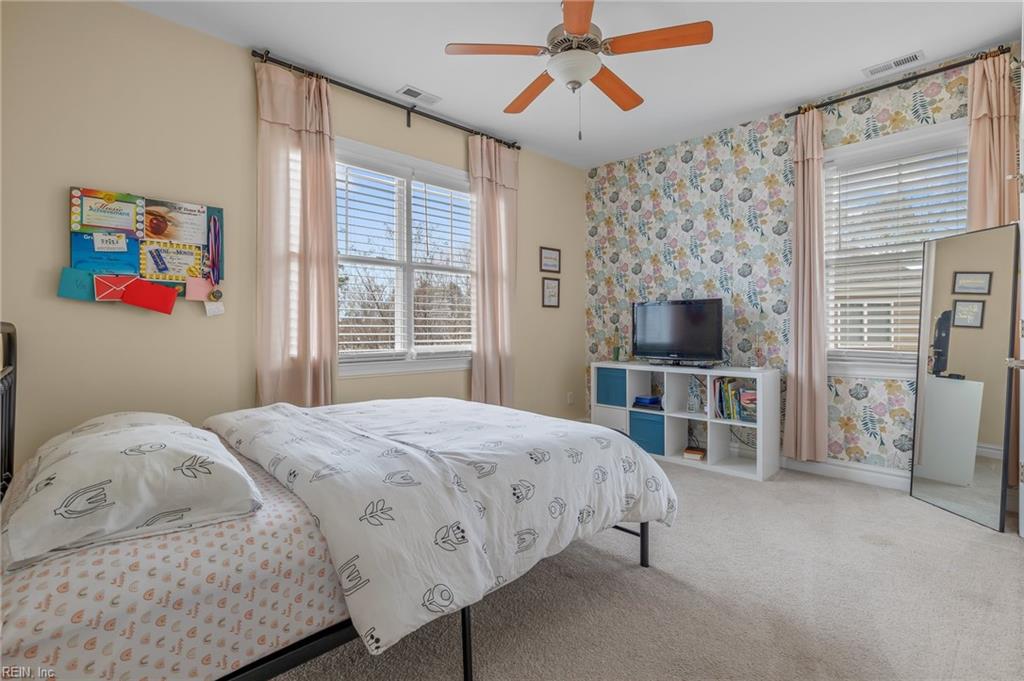 3221 Shelter Cove CT