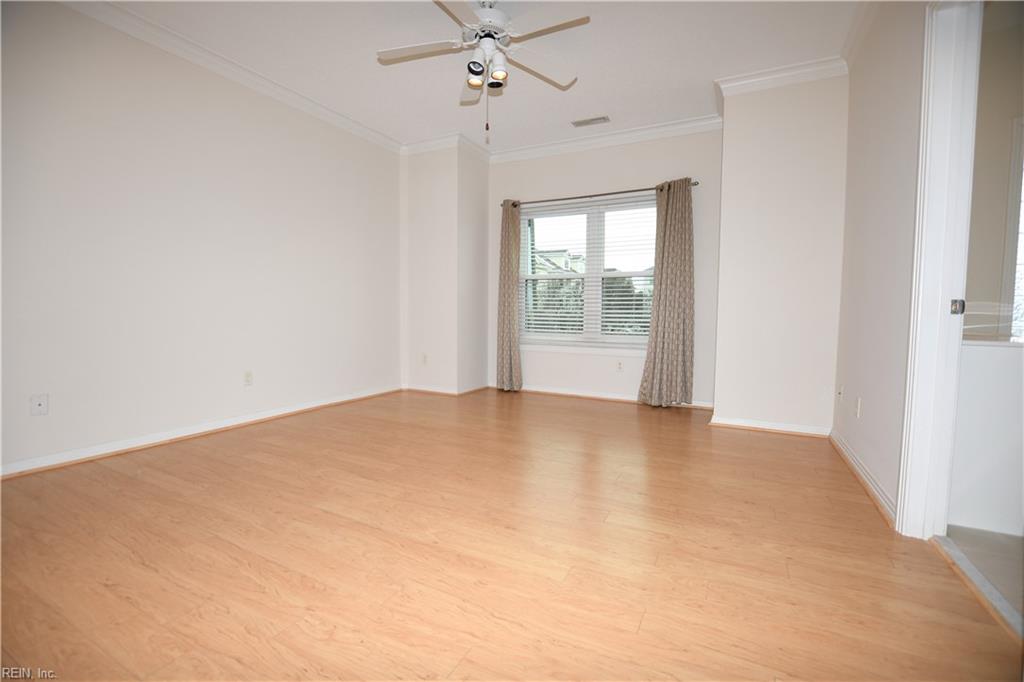 2320 Sea Shell RD 102