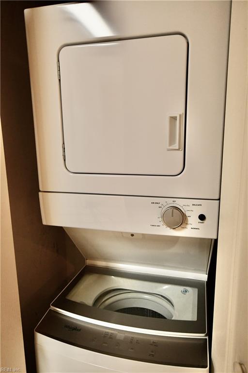 2320 Sea Shell RD 102