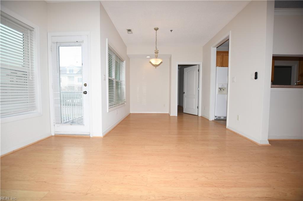 2320 Sea Shell RD 102