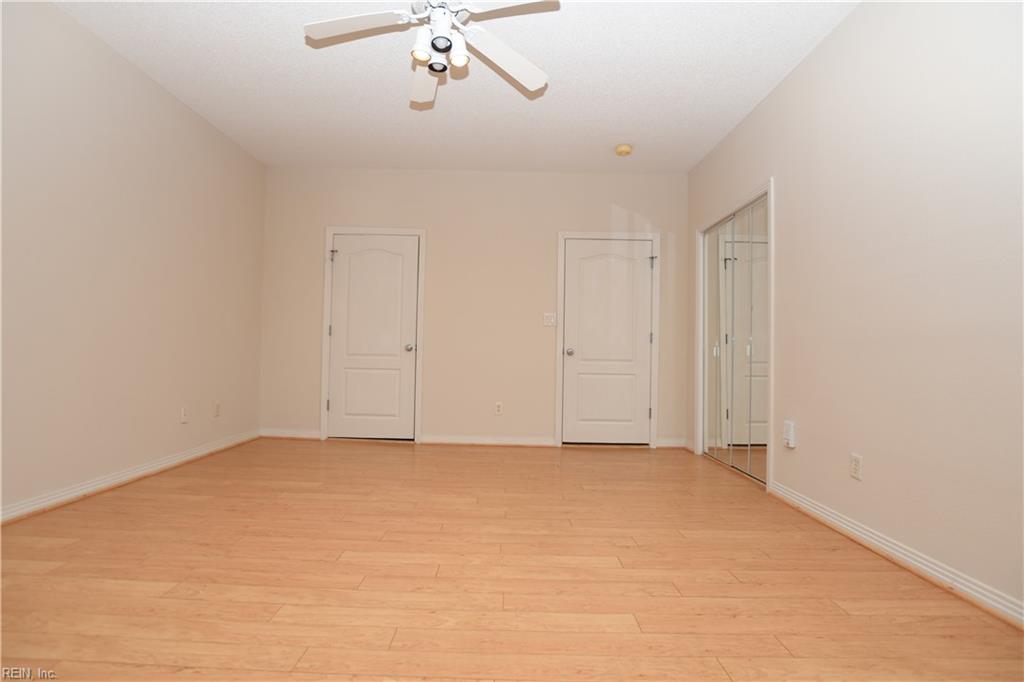 2320 Sea Shell RD 102