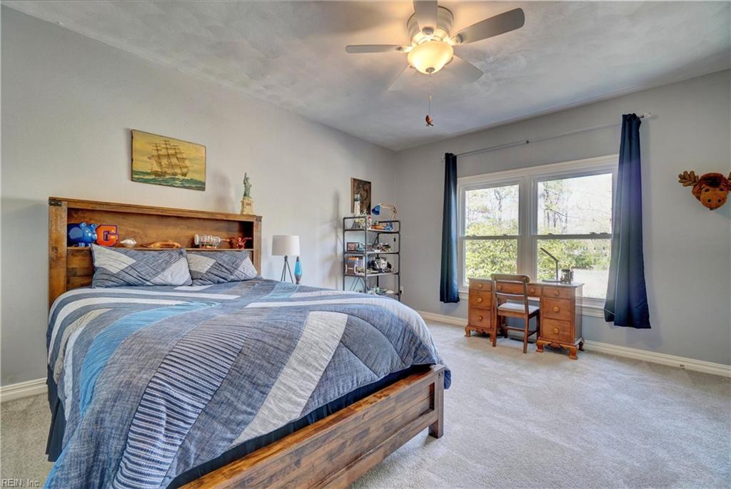 3281 Doncaster Point