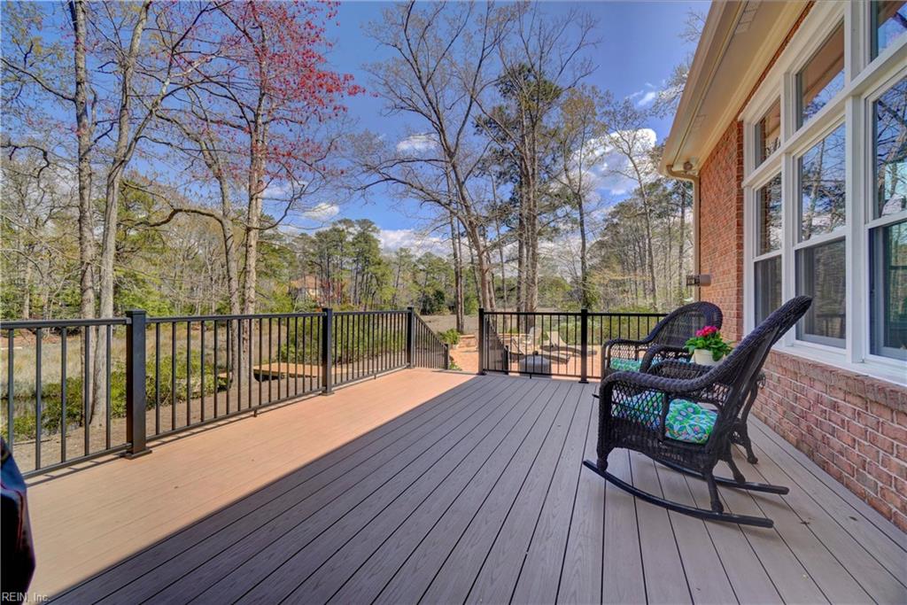 3281 Doncaster Point