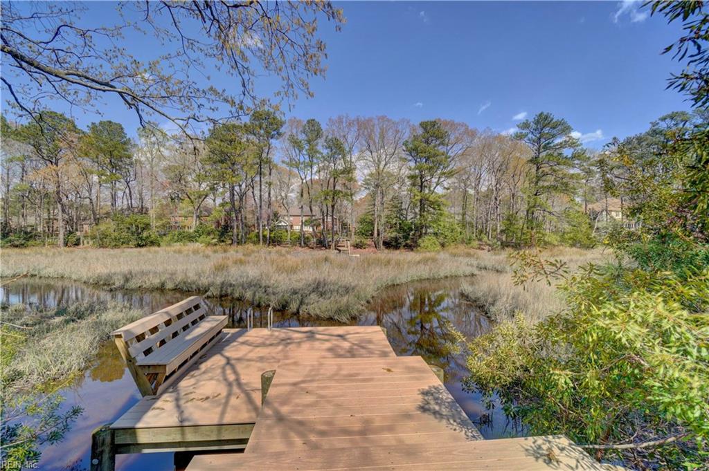 3281 Doncaster Point
