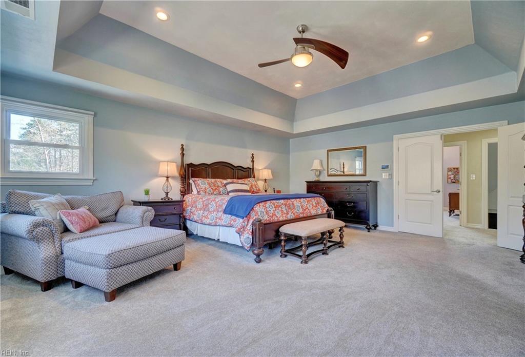 3281 Doncaster Point