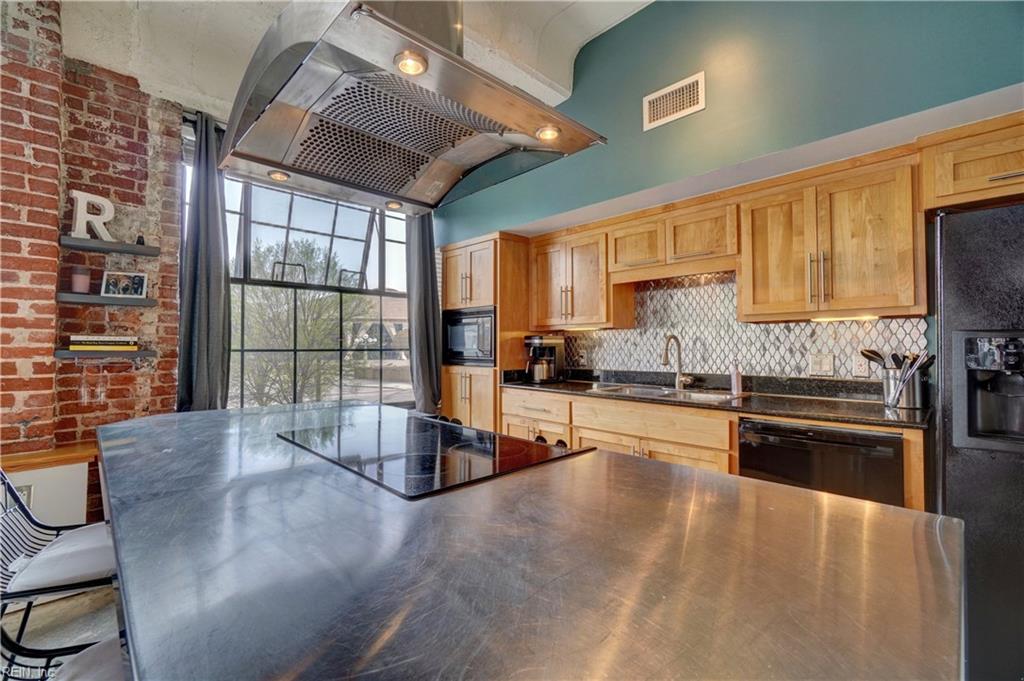 435 Monticello AVE 200B