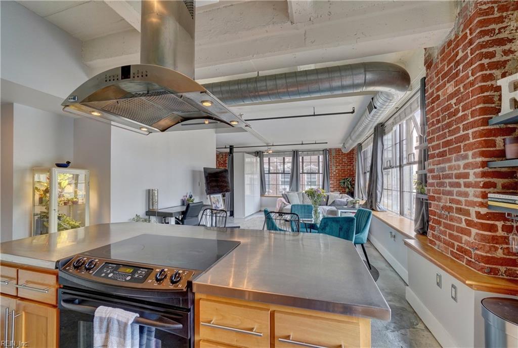 435 Monticello AVE 200B