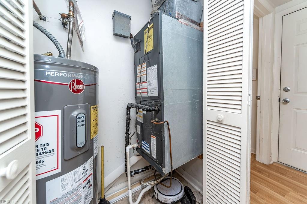 9711 Chesapeake ST D