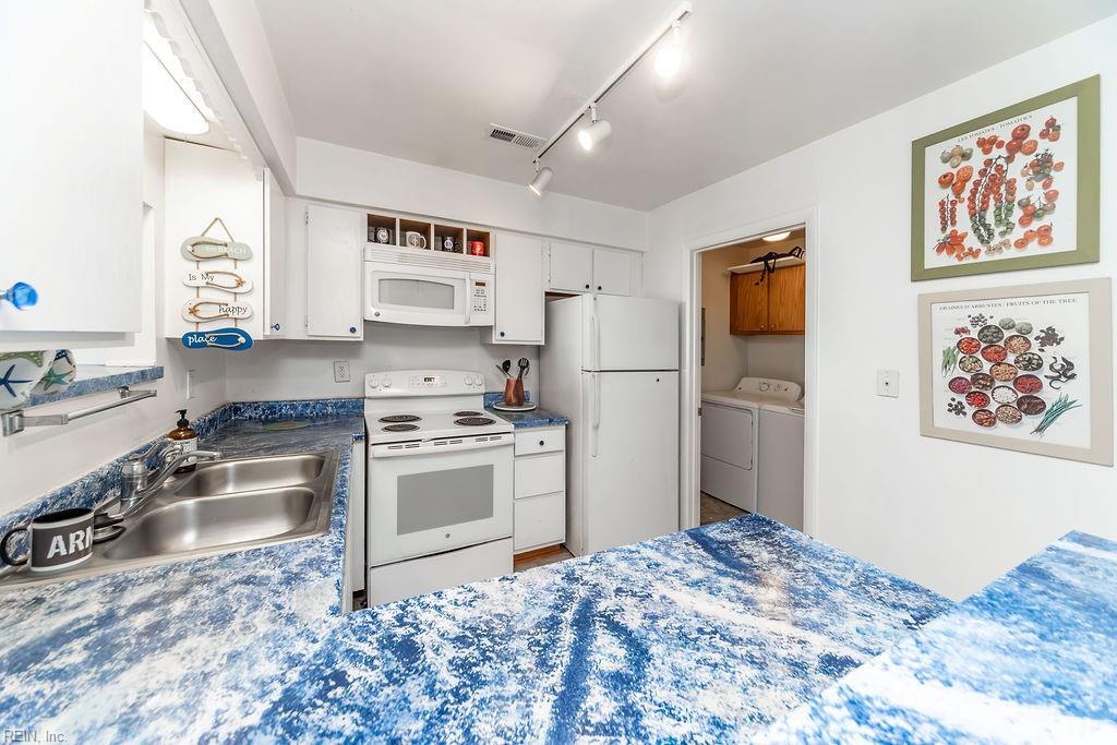 9711 Chesapeake ST D