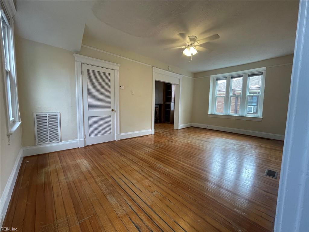 623 Rhode Island AVE