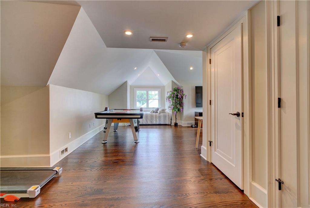 1208 Armistead Bridge RD
