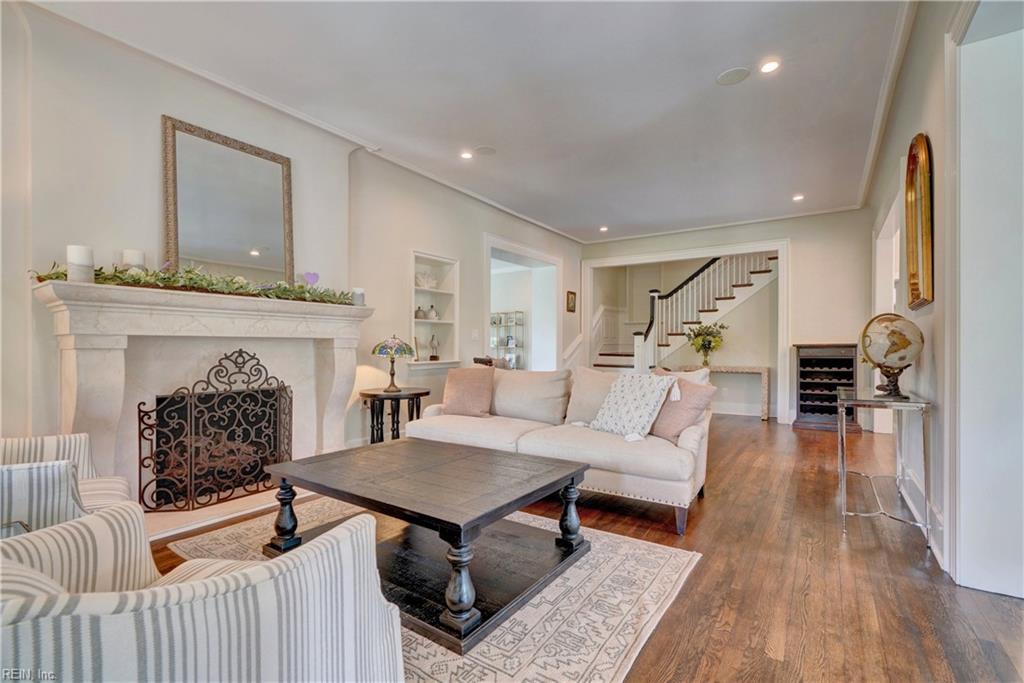 1208 Armistead Bridge RD