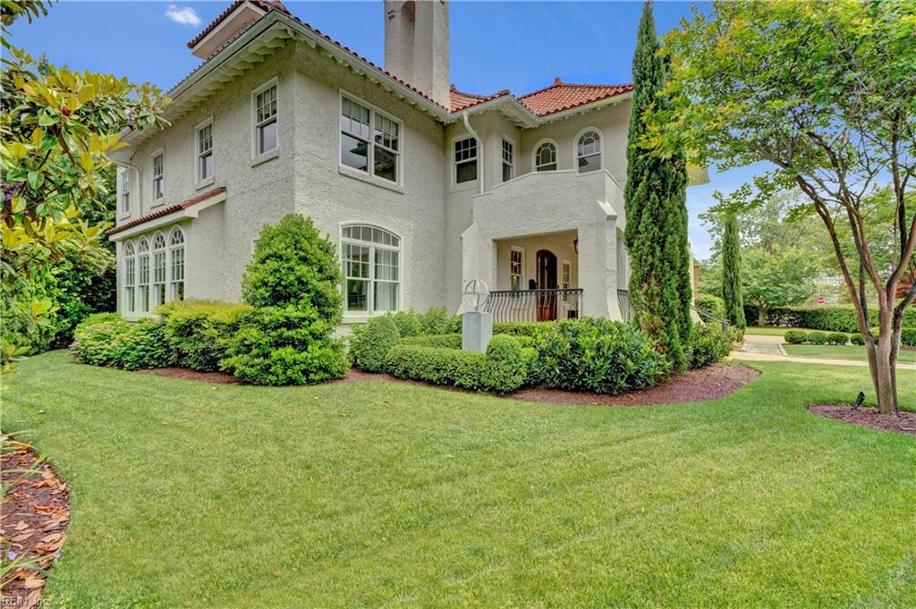 1208 Armistead Bridge RD