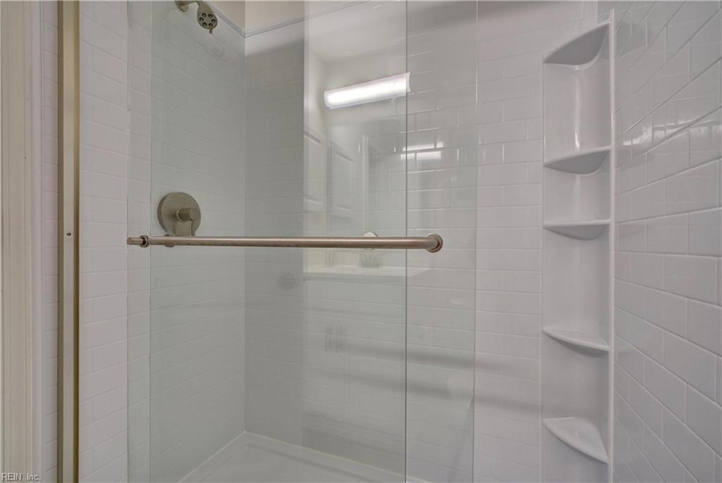 414 Delaware AVE 120