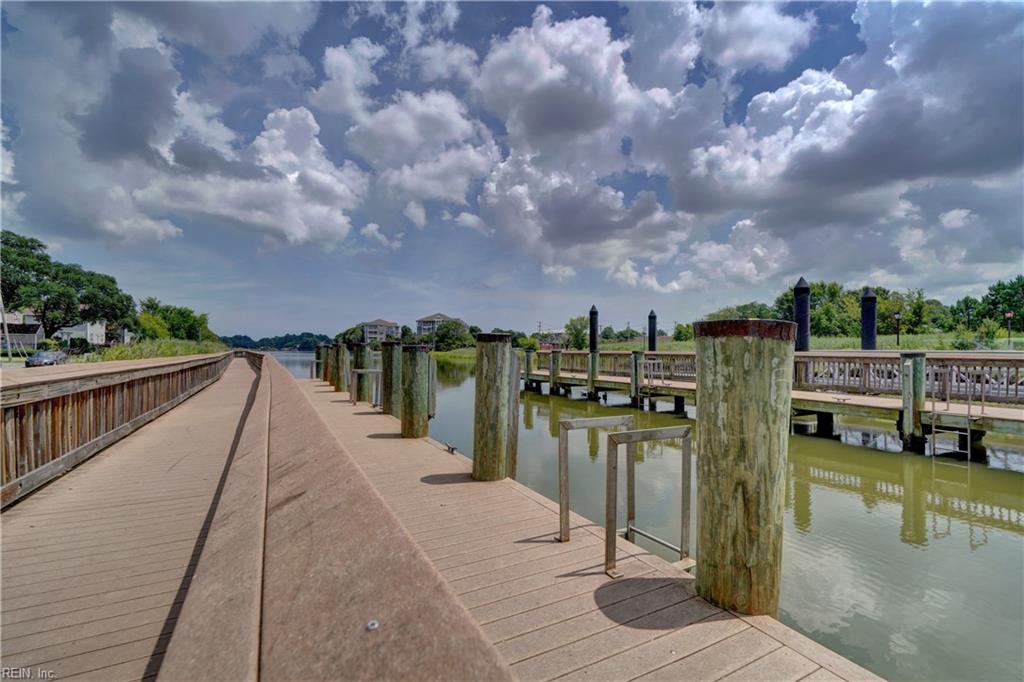 414 Delaware AVE 120