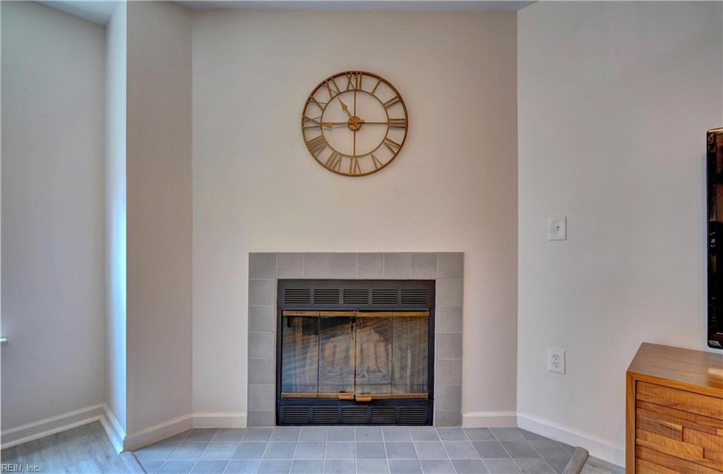 414 Delaware AVE 120