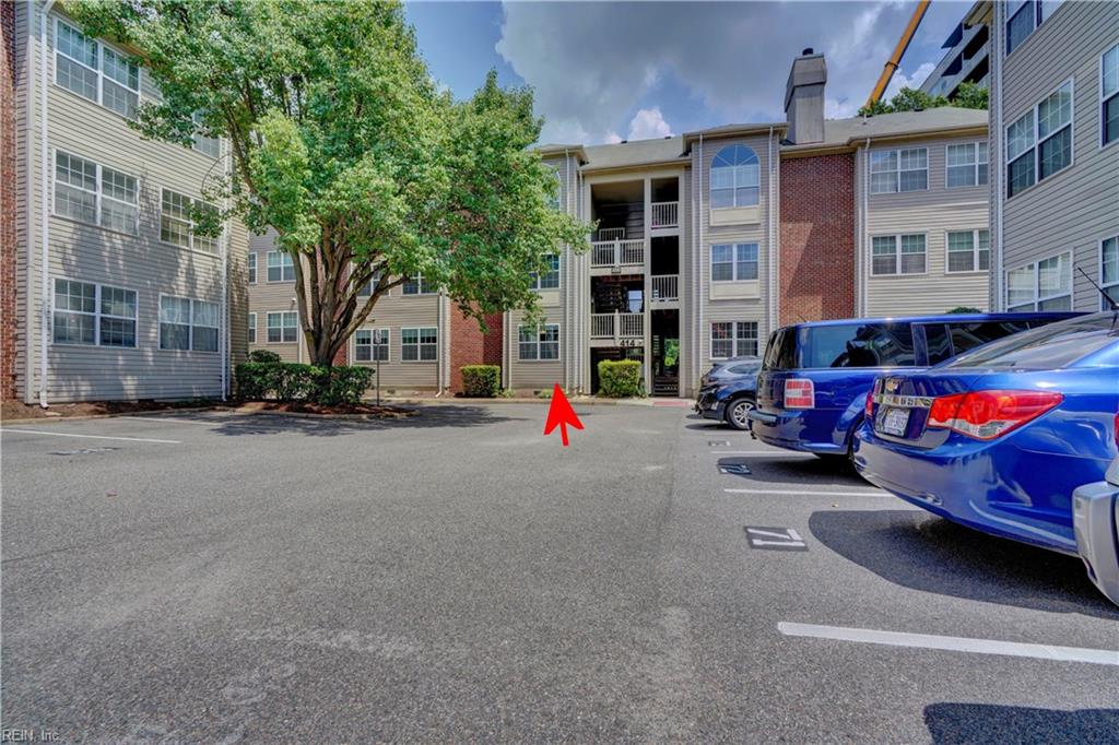 414 Delaware AVE 120