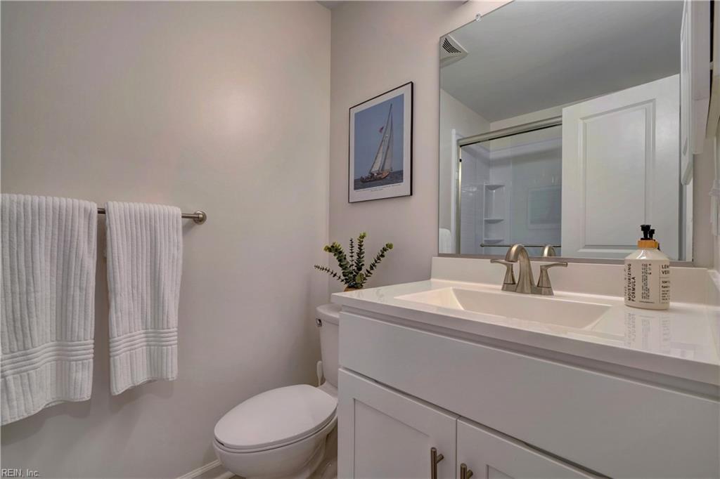 414 Delaware AVE 120