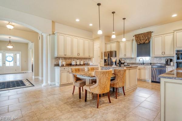 3957 Bunch Walnuts RD