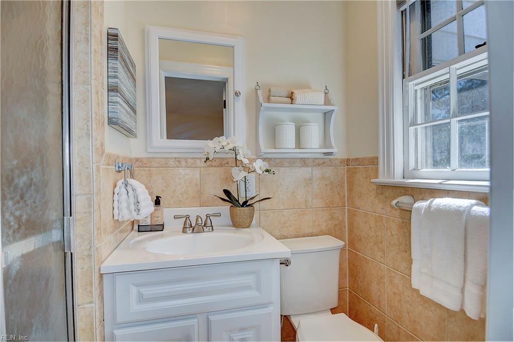 5624 River Bluff Drive