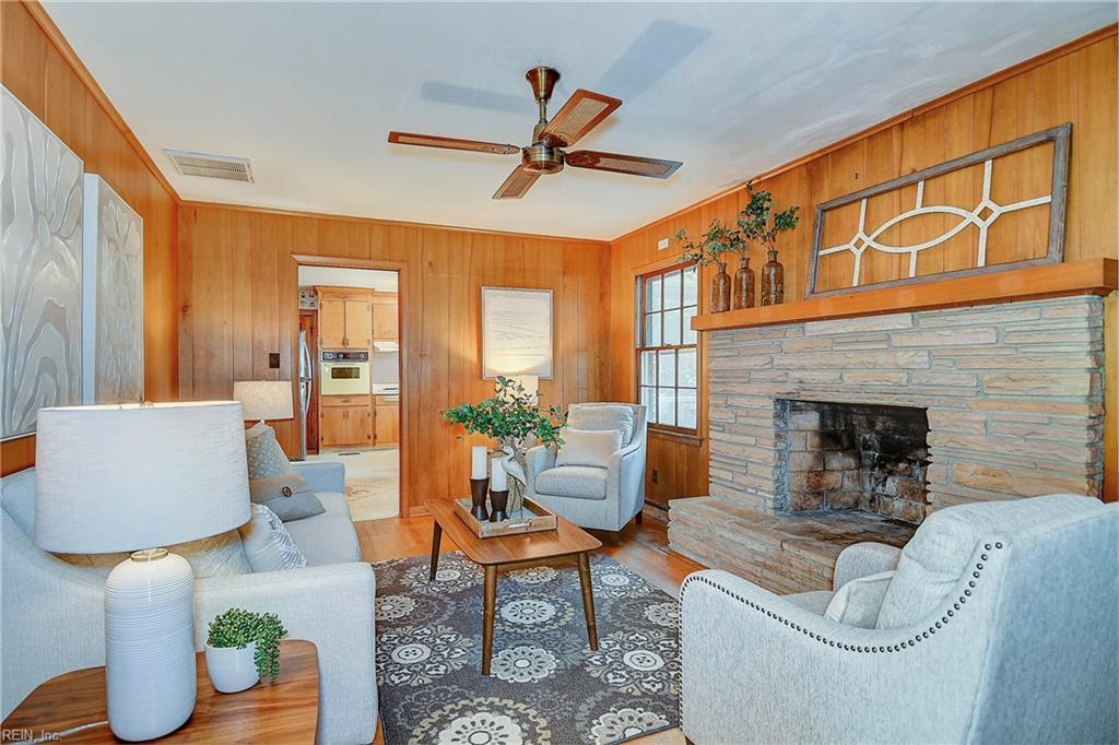 5624 River Bluff Drive