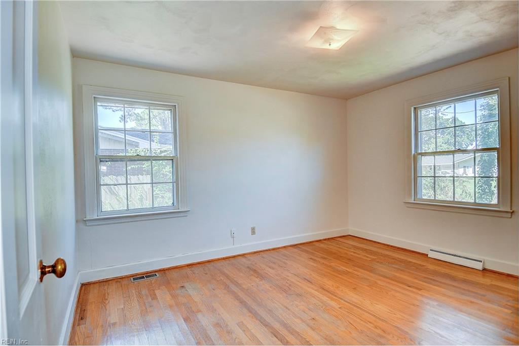 5624 River Bluff Drive