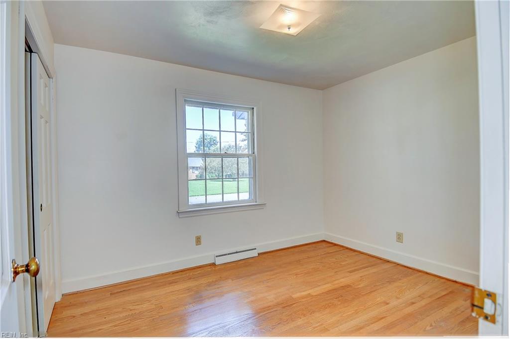 5624 River Bluff Drive