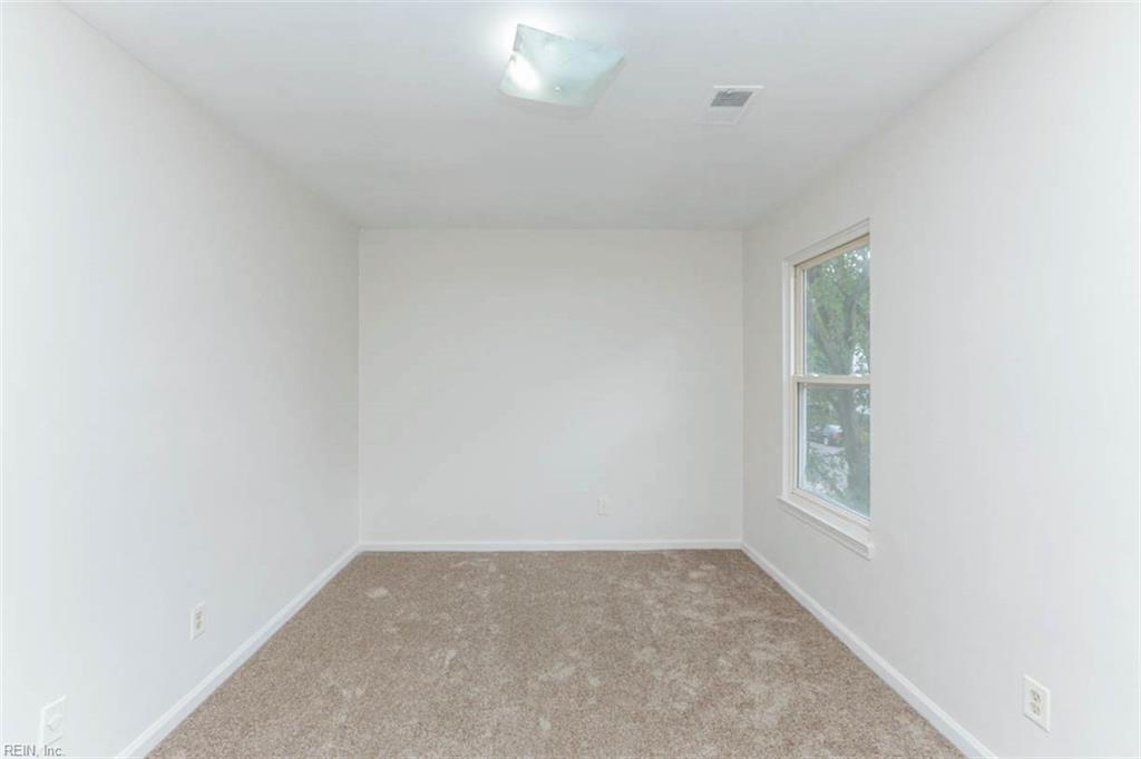 2920 S Cape Henry AVE