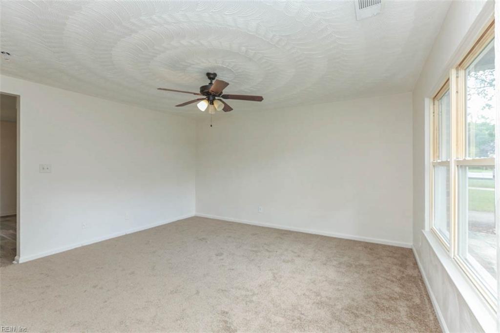 2920 S Cape Henry AVE