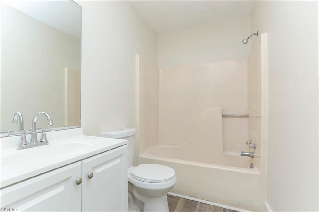 2920 S Cape Henry AVE