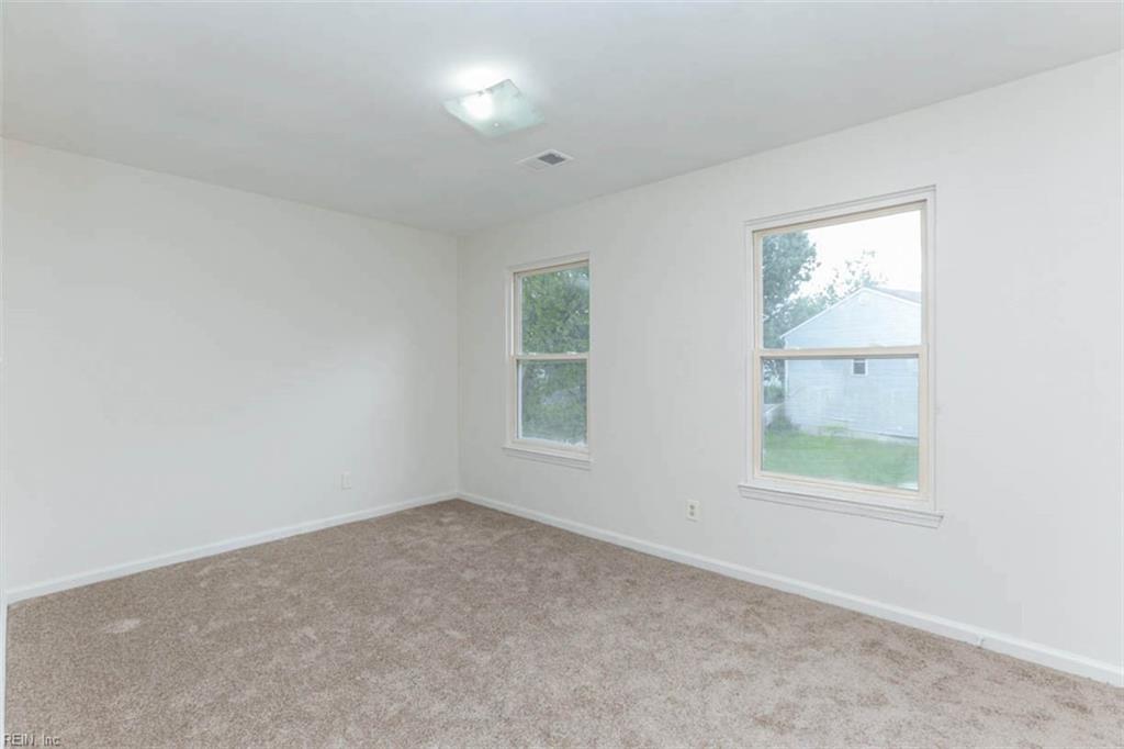 2920 S Cape Henry AVE