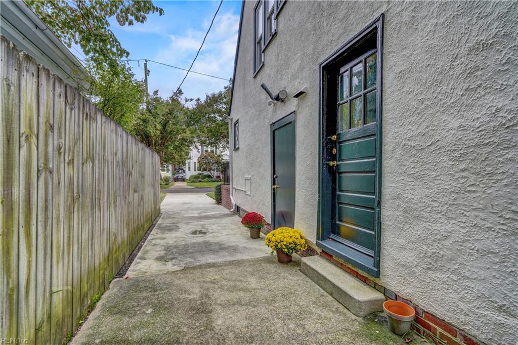 1115 Magnolia Avenue