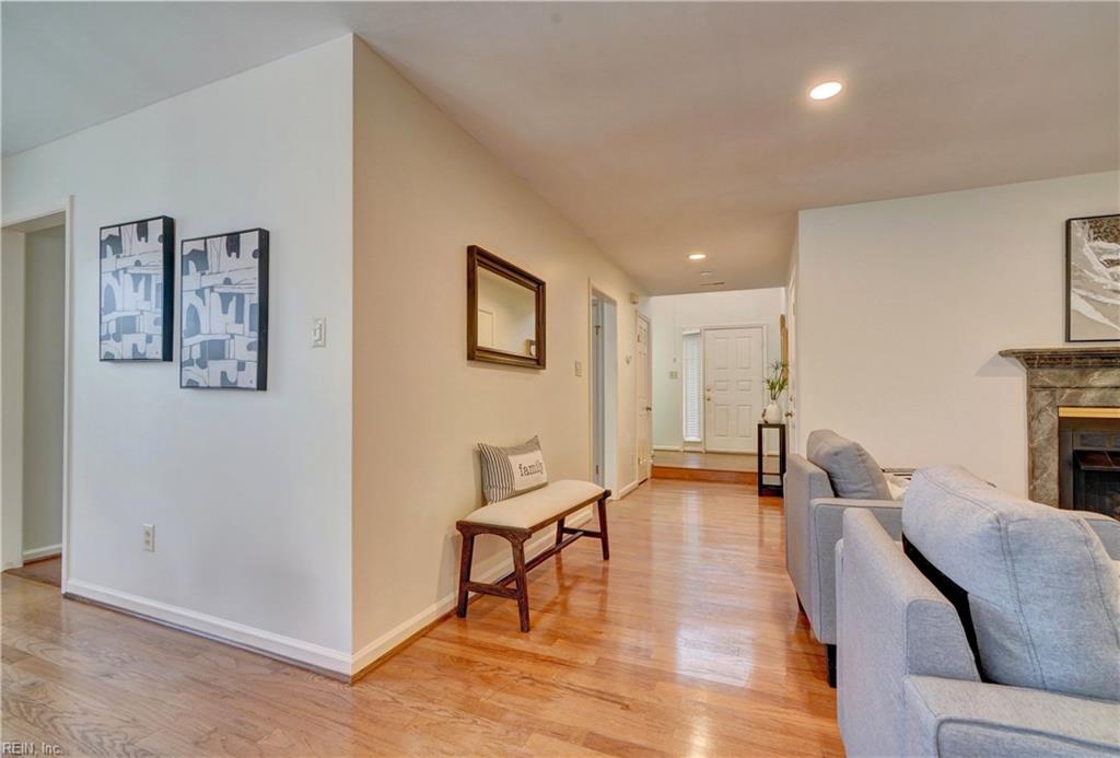 5187 Cypress Point Circle